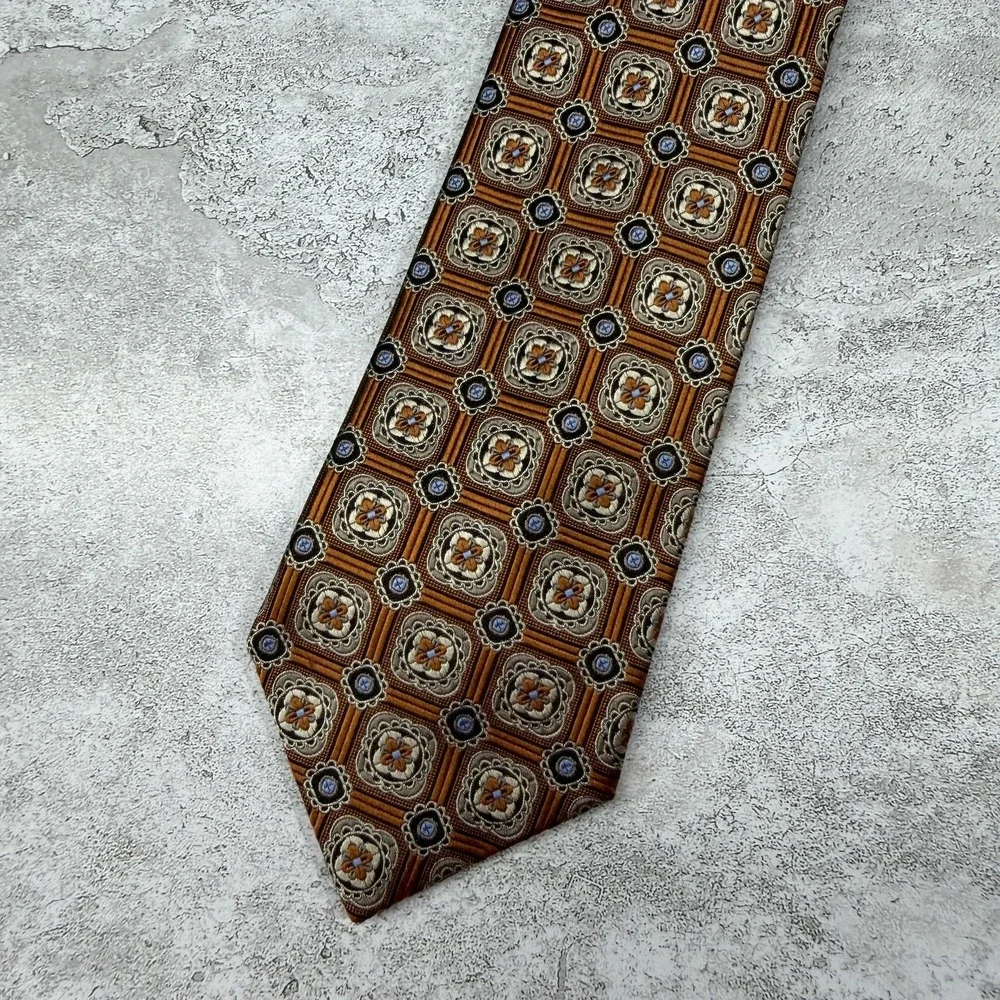 Jos. A. Bank‎ 100% Silk Tie Mens One Size Bronze Geometric Pointed Necktie
